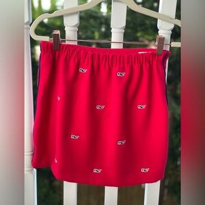 NWOT Vineyard Vines girls size 12 adjustable waist skirt with whale appliqué.